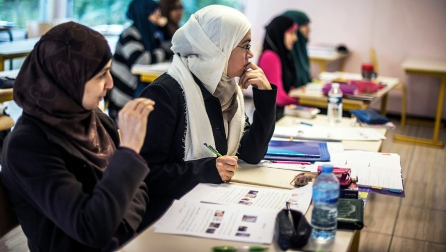 Le port du foulard islamique à l'université, nouveau sujet de débat
