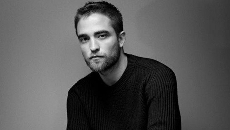 Robert Pattinson : Dior l&#039;adore ! La photo du beau gosse en égérie dévoilée sur Twitter...