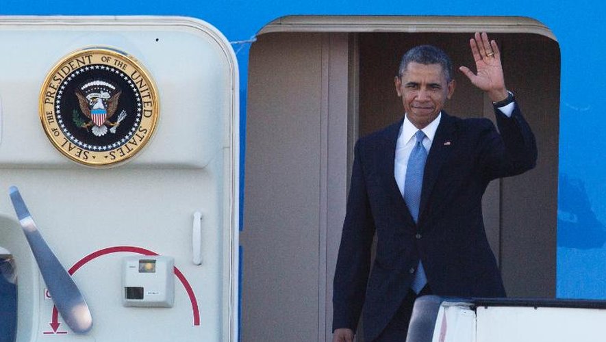 Le président américain Barack Obama arrive à l'aéroport d'Amsterdam Schiphol, le 24 mars 2014