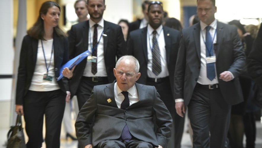 Le ministre des Finances allemand Wolfgang Schäuble  arrive à une réunion des ministres du G20-Finances à Washington, le 15 avril 2016
