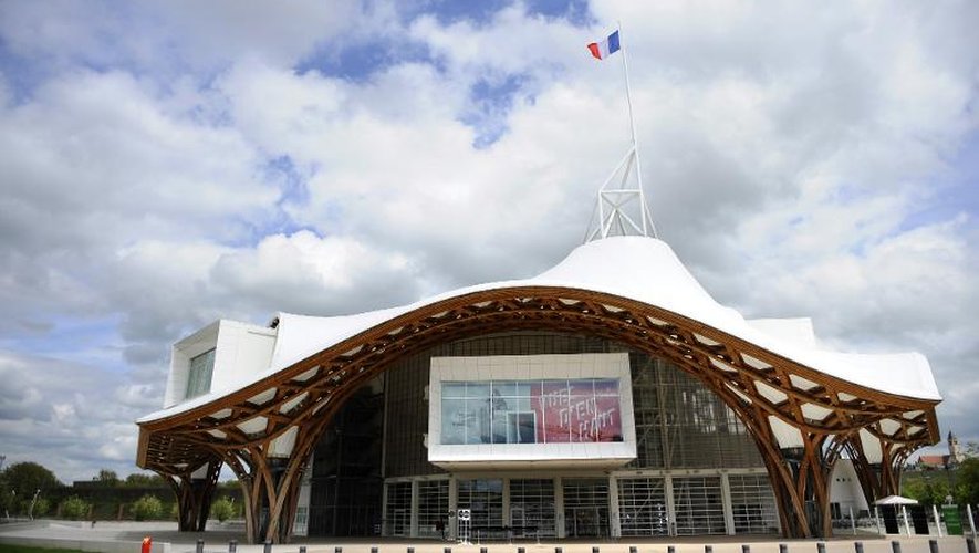 Le Centre Georges Pompidou de Metz (est), réalisé par les architectes japonais Shigeru Ban, lauréat du prix Pritzker 2014, et français Jean de Gastines, le 14 mai 2013