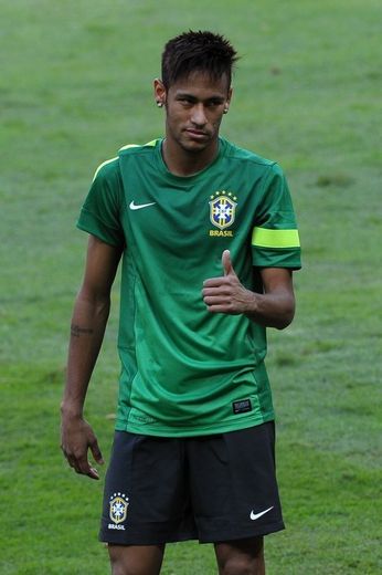 L'attaquant brésilien Neymar à l'entraînement, le 14 juin 2013, à Brasilia