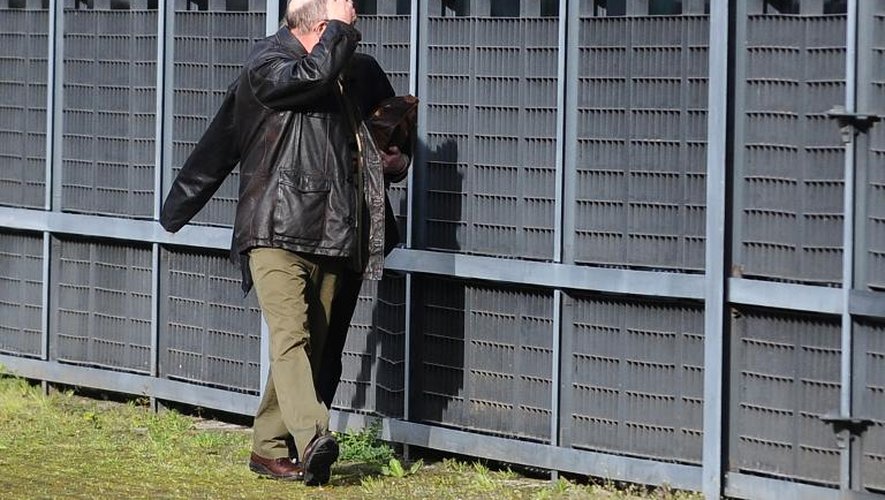 Gilles Patron, "père d'accueil" de Laetitia Perrais, arrive à la cour d'assises de Loire-Atlantique à Nantes, le 28 mars 2014