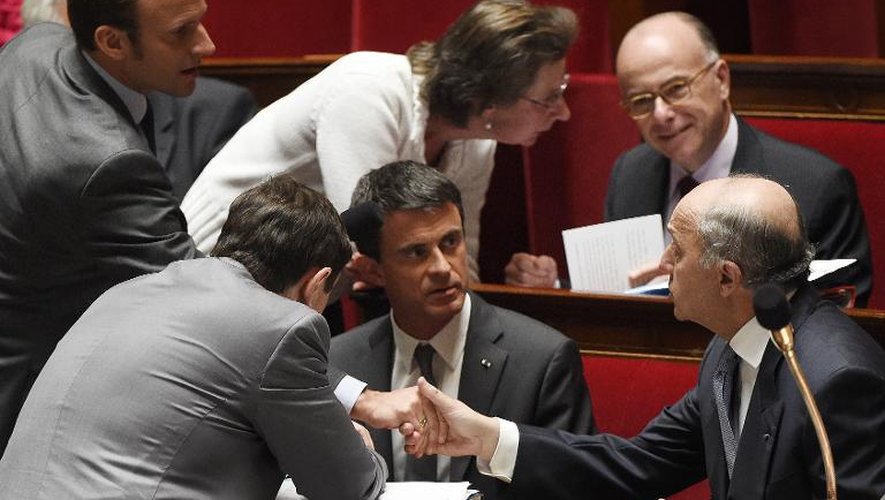 Le Premier ministre Manuel Valls le 9 juin 2015 à l'Assemblée nationale à Paris