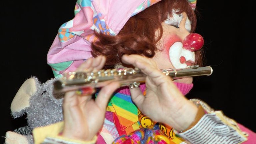 La Japonaise Yurie Hioki  Northbrook lors de la conférence annuelle de l'Association mondiale des clowns, le 28 mars 2014 à Northbrook  près de Chicago