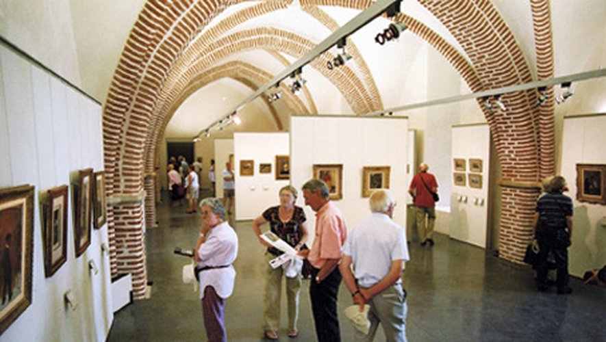 Le  Palais de la berbie accueille le musée Toulouse-Lautrec à Albi.