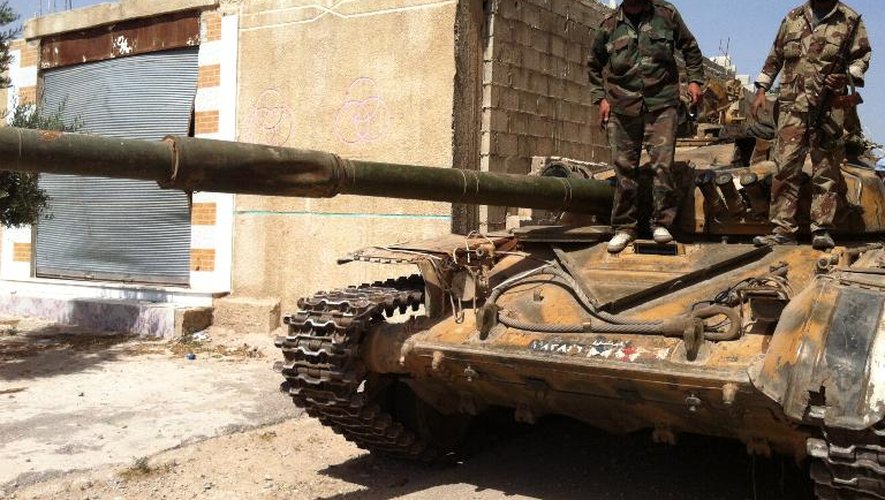 Soldat de l'armée du régime de Bachar al-Assad à à Qousseir en Syrie, le 8 juin 2013
