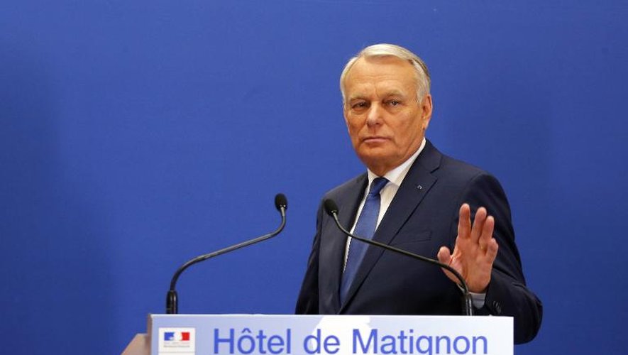 Le Premier ministre Jean-Marc Ayrault à Matignon à Paris le 30 mars 2014