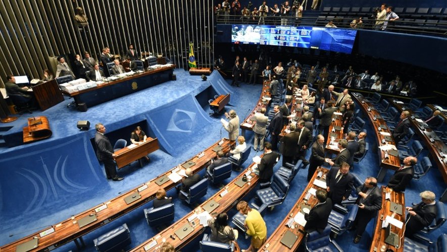 Le Sénat brésilien lors de la cession consacrée à la présidente Dilma Rousseff, le 19 avril 2016 à Brasilia