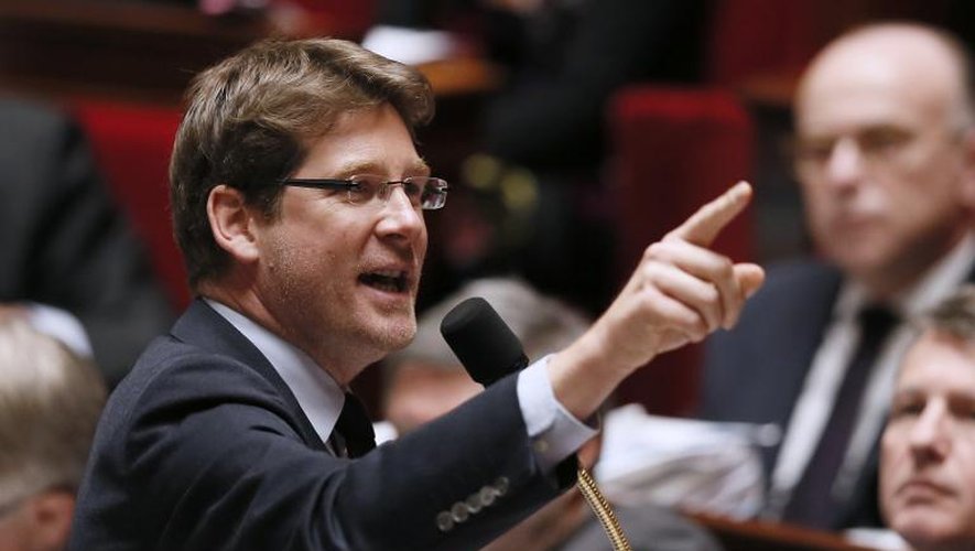 Pascal Canfin lors des questions au gouvernement le 5 février 2014 à l'Assemblée nationale à Paris
