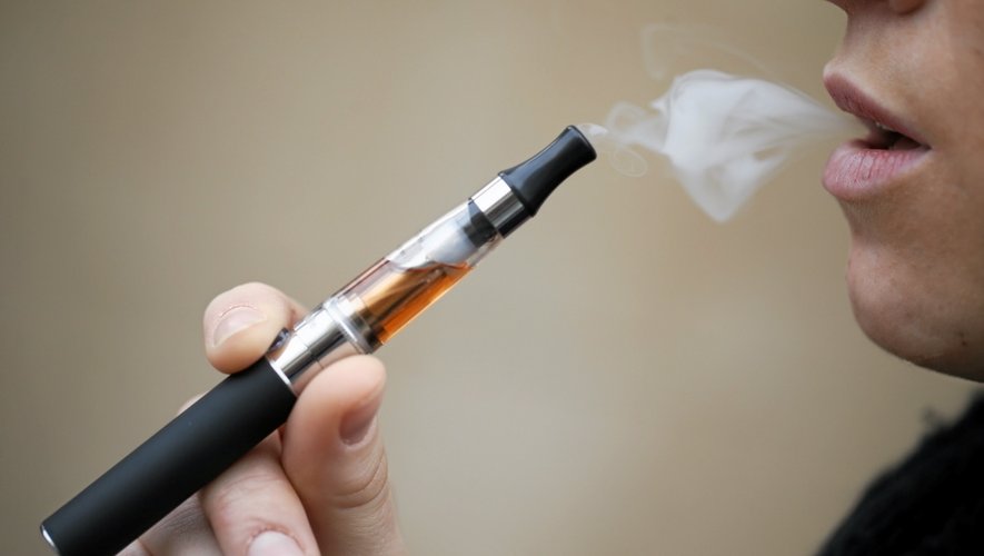 "Si les gens passent à la cigarette électronique, c’est avant tout pour des raisons économiques, et non pas sanitaires".