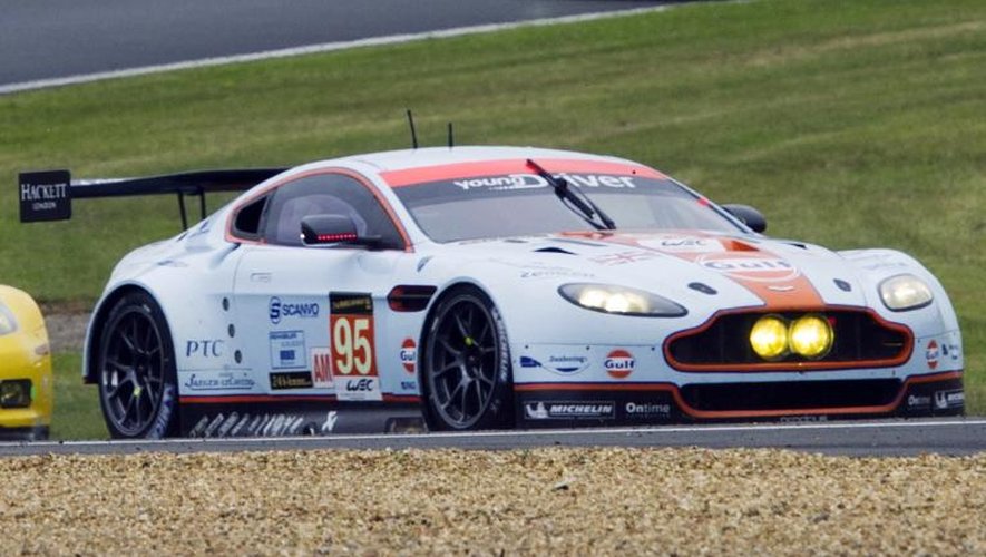 Le Danois Allan Simonsen au volant de son Aston Martin, peu avant son accident, le 22 juin 2013, lors des 24 Heures du Mans