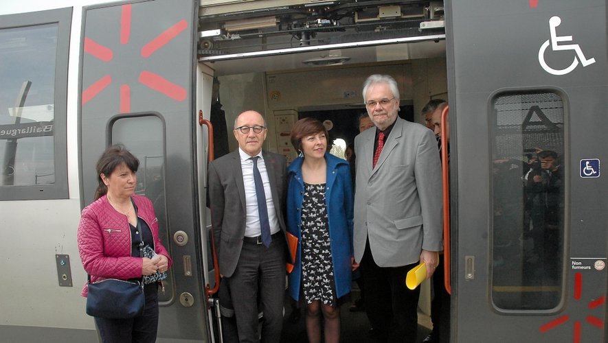 La présidente de la région Midi-Pyrénées/Languedoc, Carole Delga, souhaite mettre en œuvre une politique volontariste pour développer les transports collectifs.