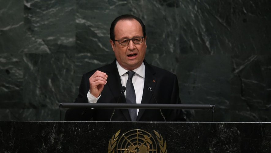 Le président français François Hollande à la tribune de l'ONU à New York, le 22 avril 2016