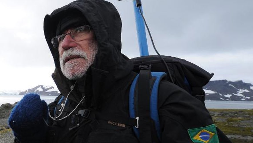 Antonio Batista Pereira, 65 ans, biologiste brésilien qui coordonne un groupe de chercheurs brésiliens en Antarctique, photographié le 10 mars 2014