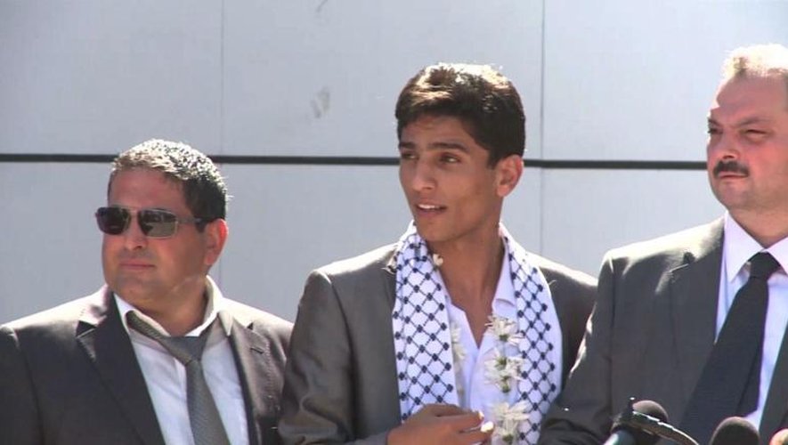 "L'Arab Idol" Mohammad Assaf rentre en triomphe à Gaza