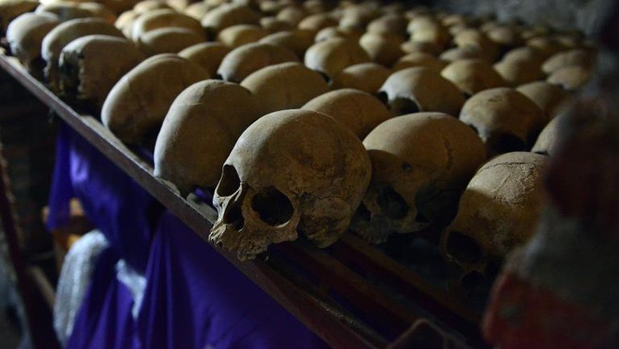 Le memorial du Genocide de Nyamata, à l'intérieur d'une église où des milliers de gens ont été massacrés durant le génocide de 1994.