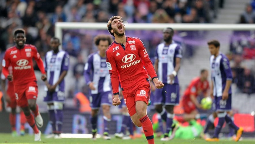 Clément Grenier exulte après un but contre Toulouse, le 23 avril 2016 au Stadium