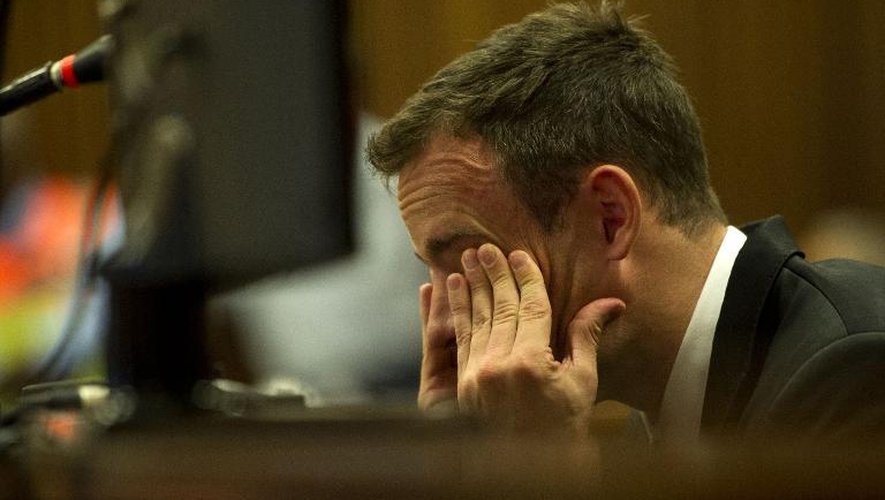 Oscar Pistorius durant son procès, le 7 avril 2014 à Pretoria
