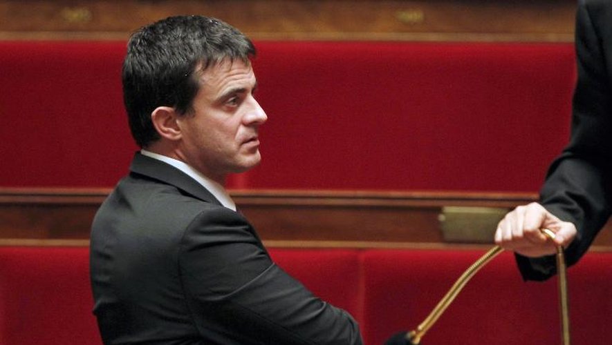 Manuel Valls le 21 décembre 2010 dans l'hémicycle de l'Assemblée nationale à Paris