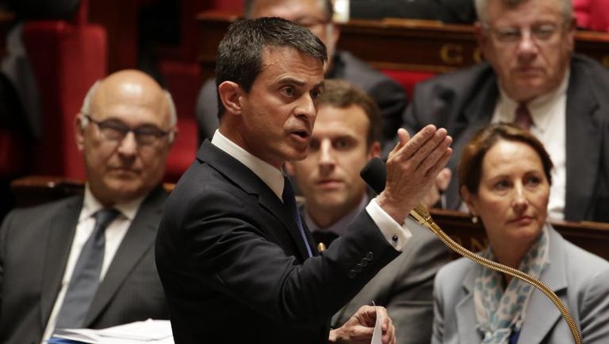 Le Premier ministre Manuel Valls lors de la séance de questions à l'Assemblée