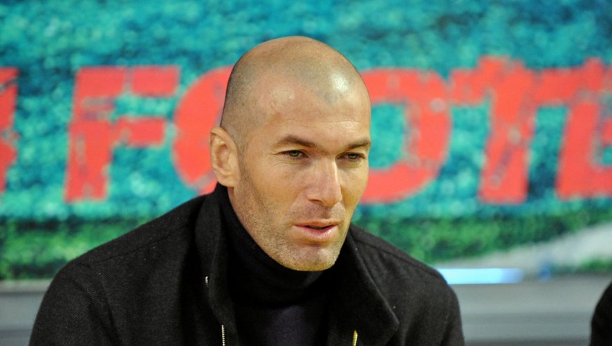 Zinedine Zidane adjoint d’Ancelotti au Real Madrid