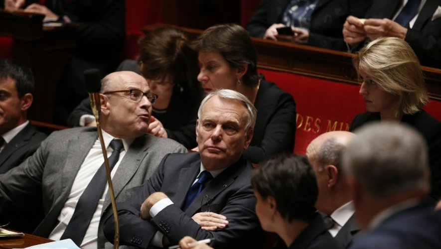 Jean-Marc Ayrault lors des questions au gouvernement le 6 avril 2016 à l'Assemblée nationale à Paris