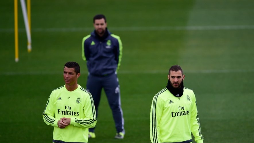 Les attaquants du Real Cristiano Ronaldo et Karim Benzema, à l'entraînement le 19 mars 2016 à Madrid