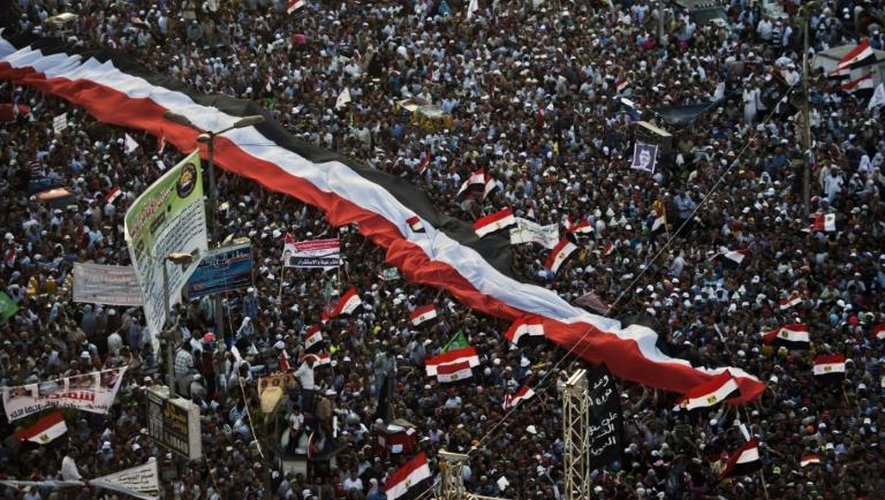 Des manifestants favorables au président égyptien Mohamed Morsi  rassemblés au Caire, le 28 juin 2013