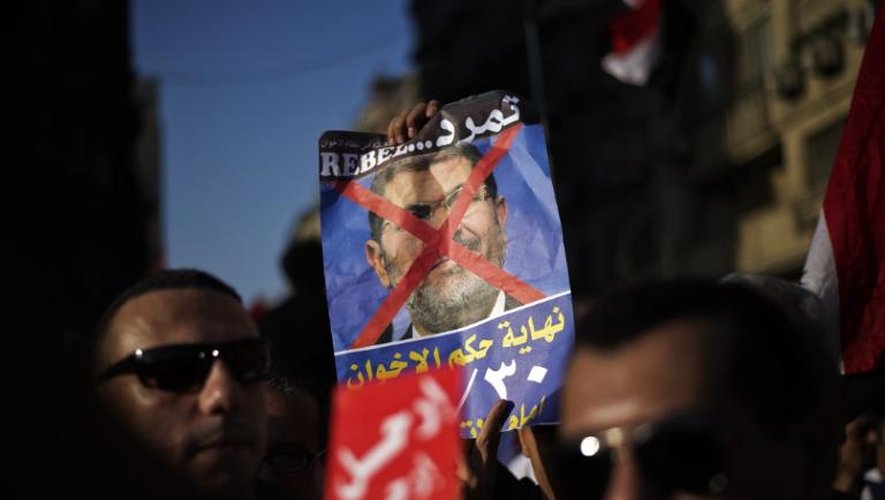 Des manifestants hostiles au président égyptien Mohamed Morsi, le 28 juin 2013 place Tahrir au Caire