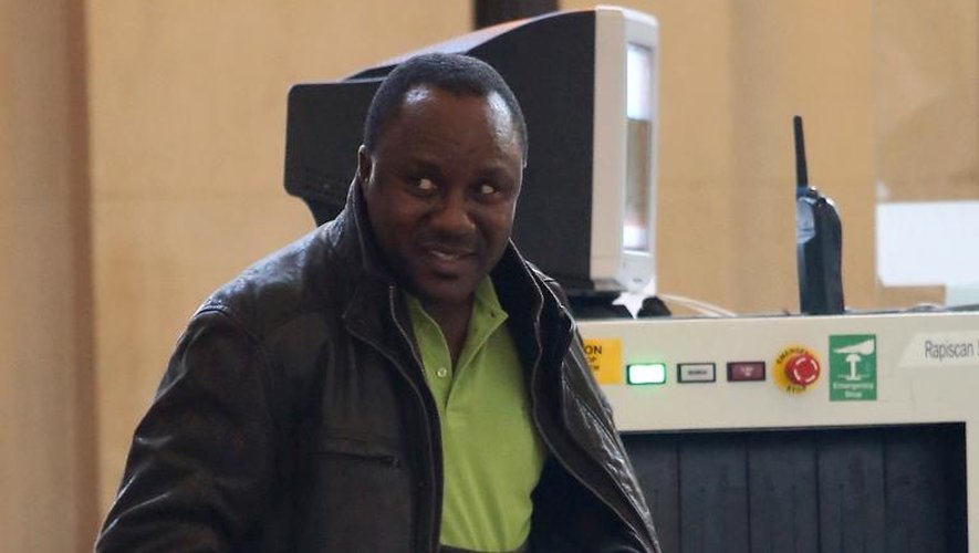 Le Franco-Rwandais Claude Muhayimana au tribunal à Paris de 13 novembre 2013