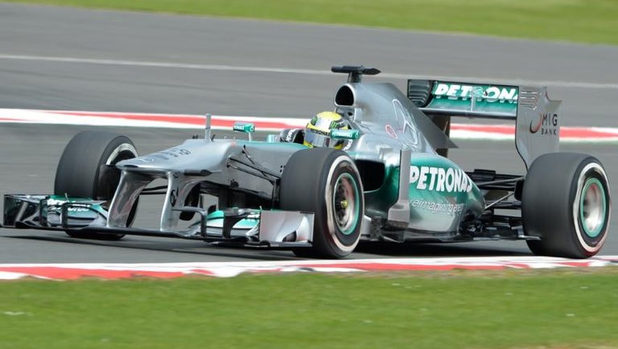 Le pilote allemand Nico Rosberg à bord de sa Mercedes, lors du GP de Grande-Bretagne, le 30 juin 2013 à Silverstone