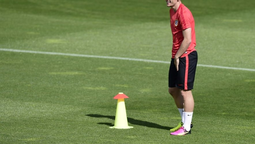 L'attaquant de l'Atletico Antoine Griezmann lors d'un entraînemet le 26 avril 2016 à Madrid