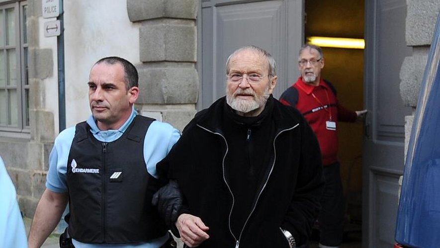 Maurice Agnelet quitte le tribunal à l'issue de son procès le 11 avril 2014 à Rennes