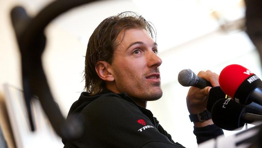 Le Suisse Fabian Cancellara en conférence de presse à l'avant-veille de Paris-Roubaix le 11 avril 2014 à Bruges