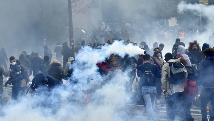 Violences en marge de  la manifestation contre la loi travail le 28 avril 2016 à Nantes