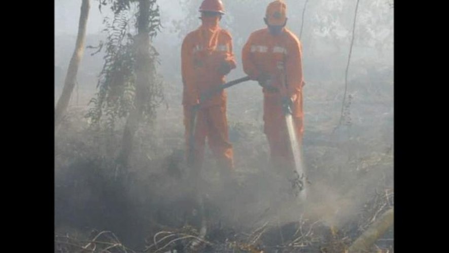 Sumatra: des feux provoquent une pollution record