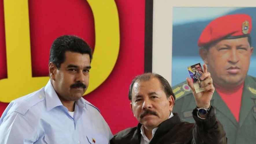 Daniel Ortega et Nicolas Maduro le 29 juin 2013 à Managua