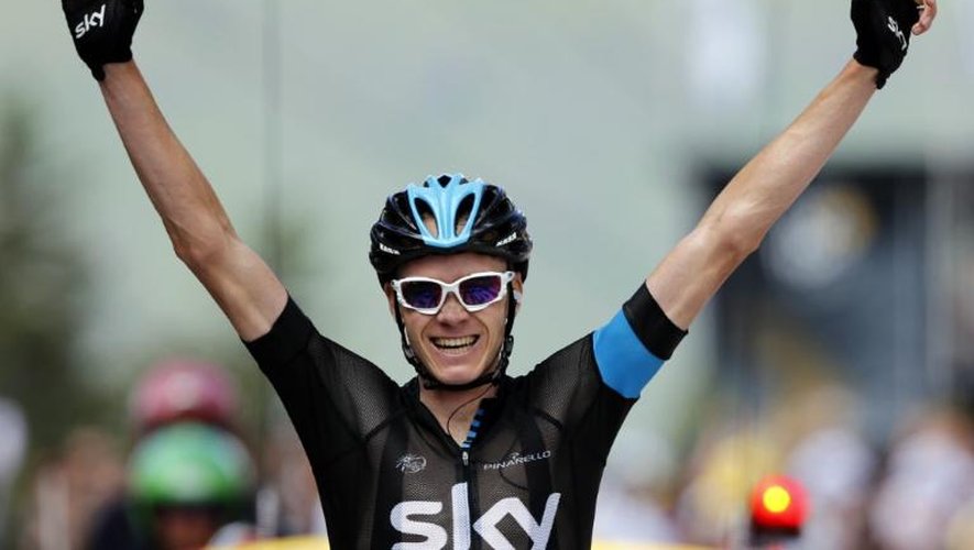 Le Britannique Christopher Froom eremporte la 8e étape du Tour de France et prend le maillot jaune le 6 juillet 2013 à Ax 3 Domaines