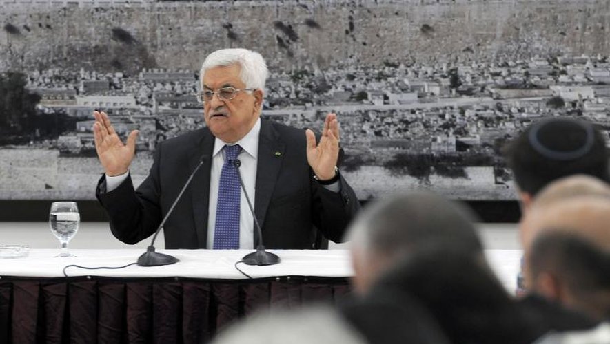 Publiée par la présidence palestienne, une image  de la conférence de presse du président Mahmoud Abbas à Ramallah, dans la bande de Gaza, le 22 avril 2014