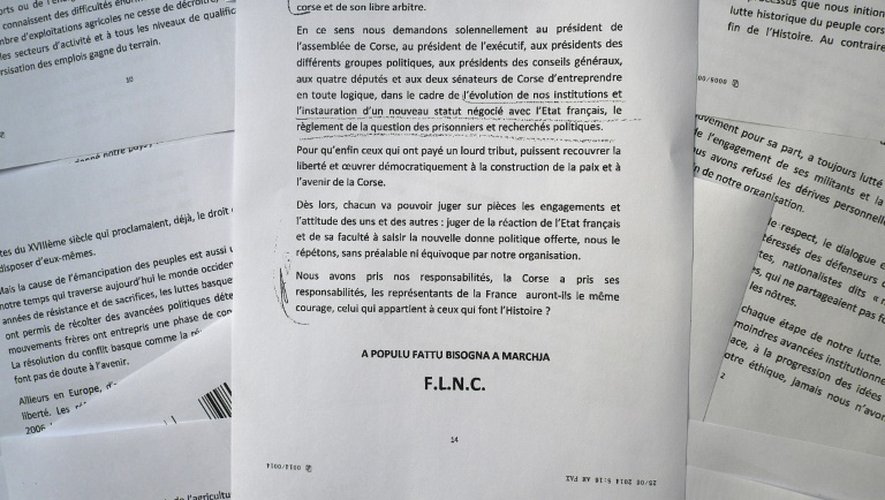 Communiqué du FLNC reçu le 25 juin 20147 à Marseille annonçant son intention de déposer les armes et de sortir "progressivement de la clandestinité"
