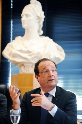 Le président François Hollande, le 7 juillet 2013 à Bagnères-de-Luchon, dans le sud-ouest de la France