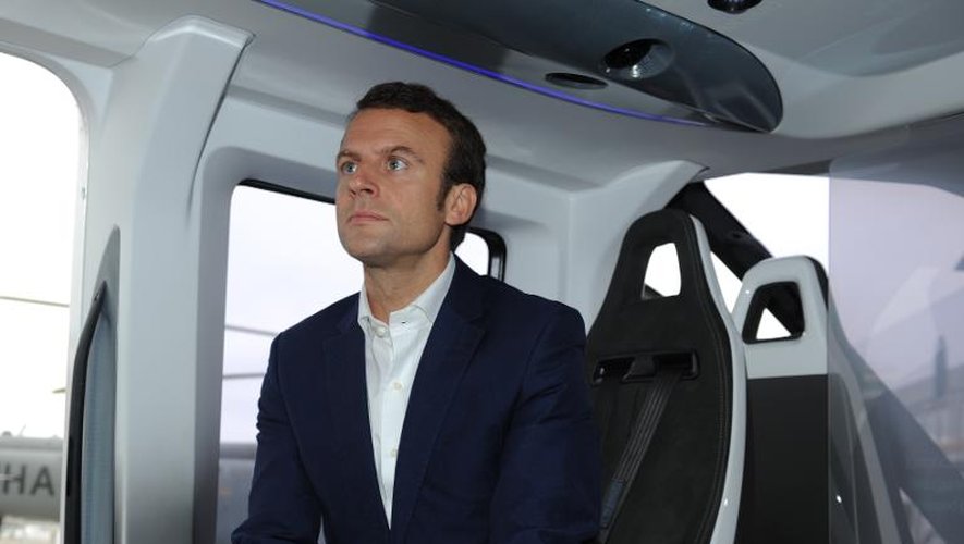 Le ministre de l'Economie Emmanuel Macron au Bourget le 20 juin 2015