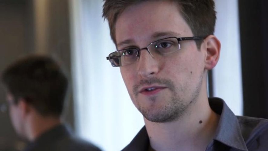 Edward Snowden interviewé par le quotidien britannique The Guardian le 6 juin 2013
