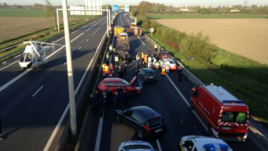 Accident sur l'autoroute A16 près de Dunkerque, le 5 mai 2016