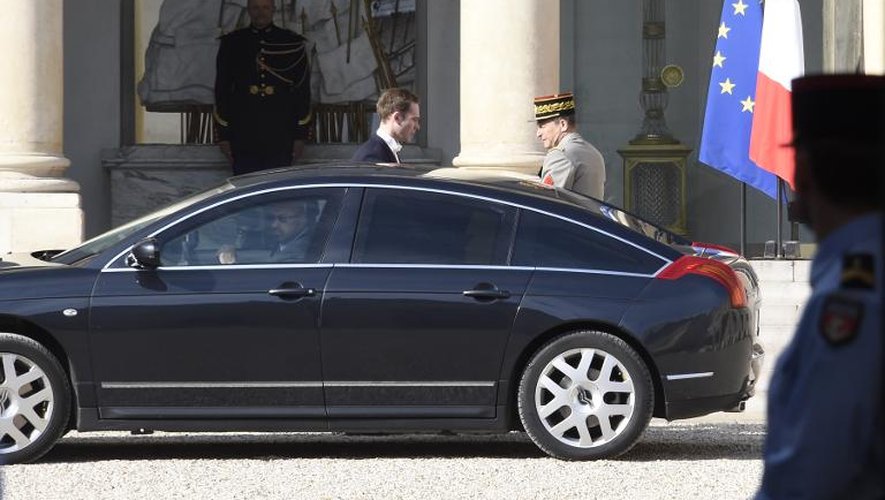 Le général Pierre de Villiers à son arrivée le 25 juin 2015 à l'Elysée pour le Conseil de défense