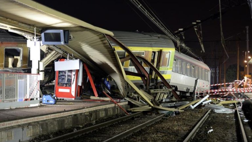 Un train a déraillé en gare de Brétigny-sur-Orge, dans l'Essonne, le 12 juillet 2013