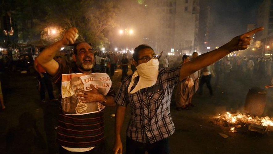 Les partisans de l'ex-président Morsi manifestent au Caire le 15 juillet 2013