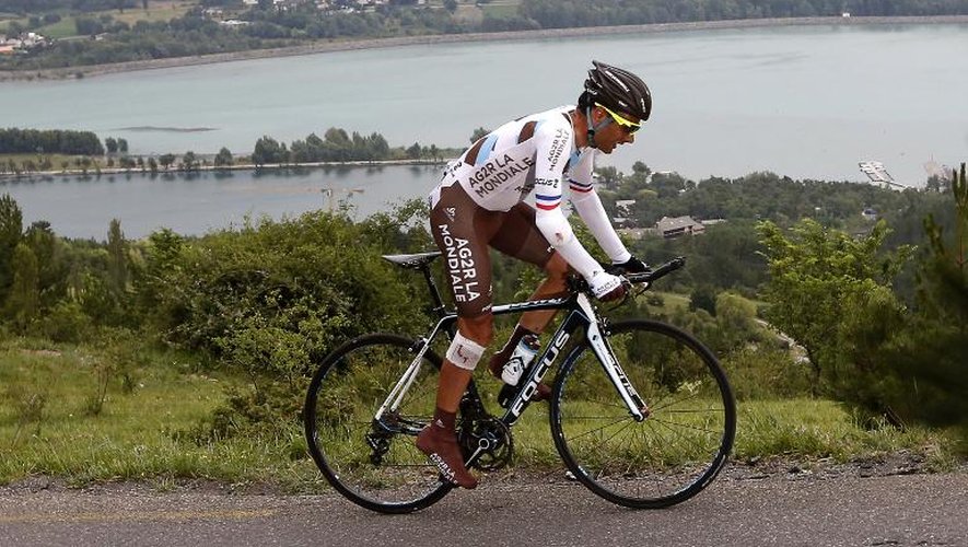 Le Français Jean-Christophe Péraud (AG2R La Mondiale), lors de la 17e étape, le 17 juillet 2013 entre Embrun et Chorges