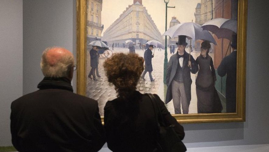 Le tableau "Rue de Paris, temps de pluie" de Caillebotte exposé le 24 septembre 2012 au musée d'Orsasy à Paris